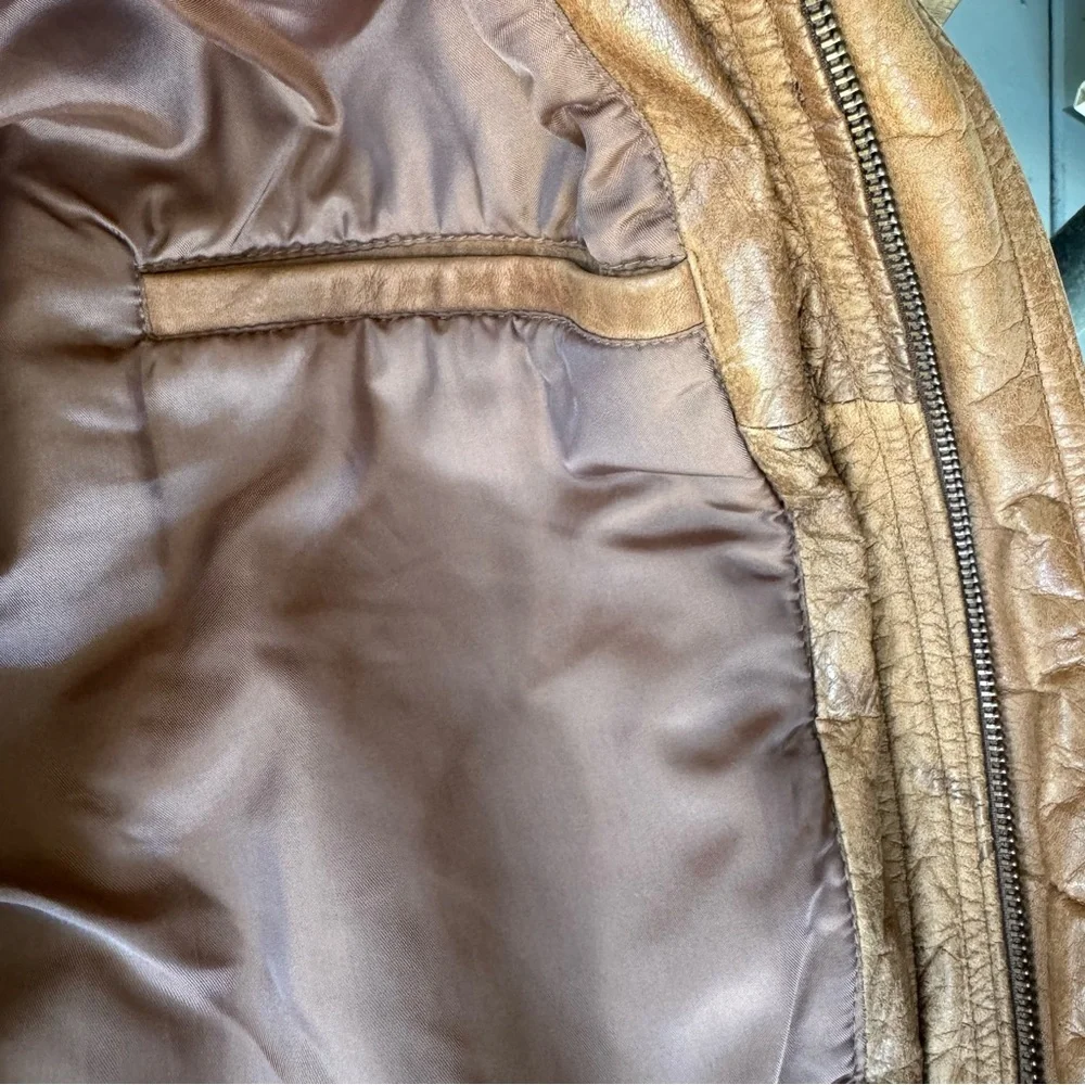 Levi's Vintage 90's Western Wear Men's Leather Bomber Jacket Size Medium